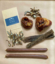 Load image into Gallery viewer, Treat Parcel